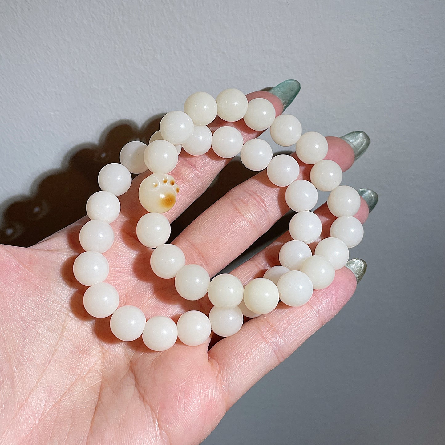 White Bodhi Seed Beaded Bracelet
