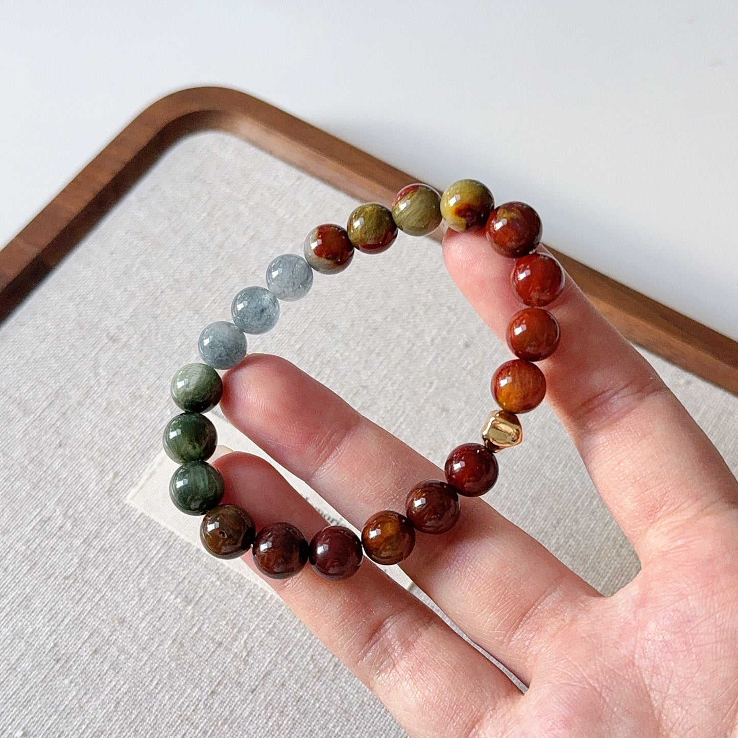 Rainbow Rabbit Hair Amphibole Quartz 8.8mm Beaded Bracelet