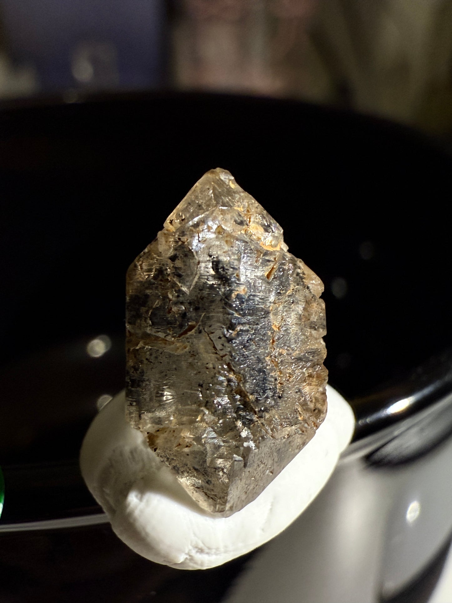 Double Terminated Points Sichuan Quartz 1.4g