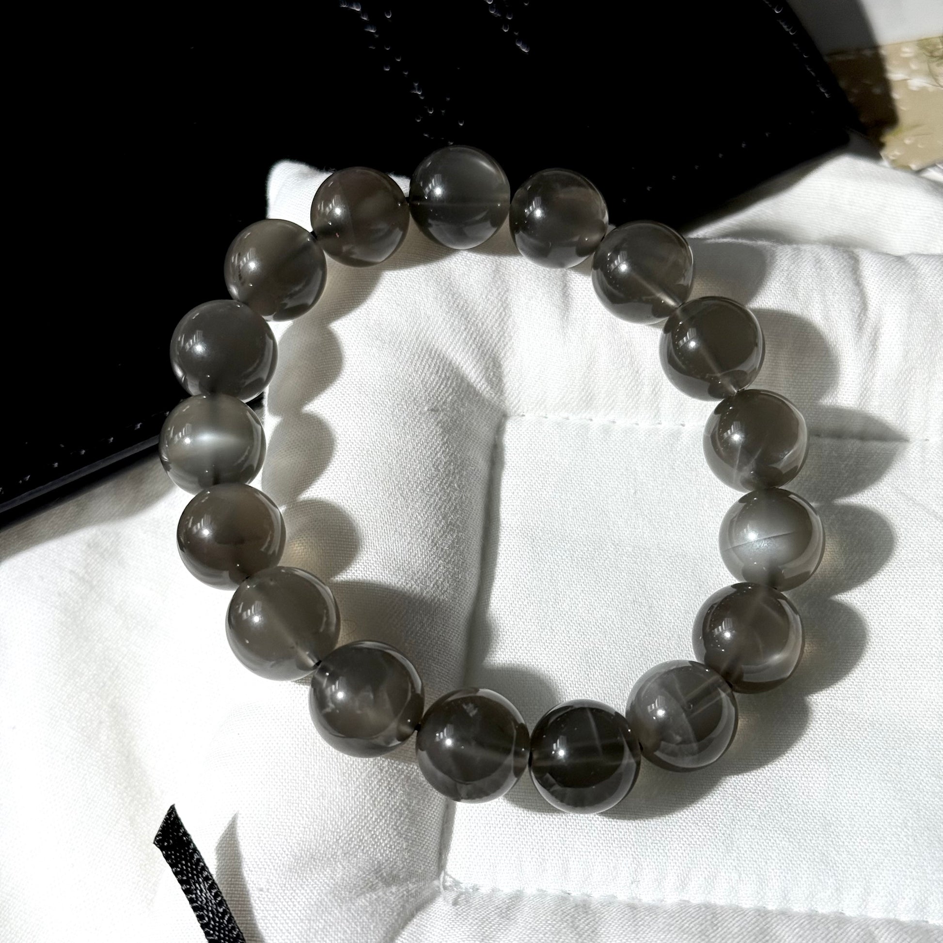 black-moonstone-12mm-1