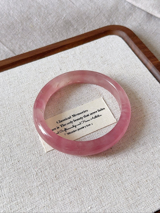 Gemmy Juicy Rose Quartz 59mm Love Healing Bangle
