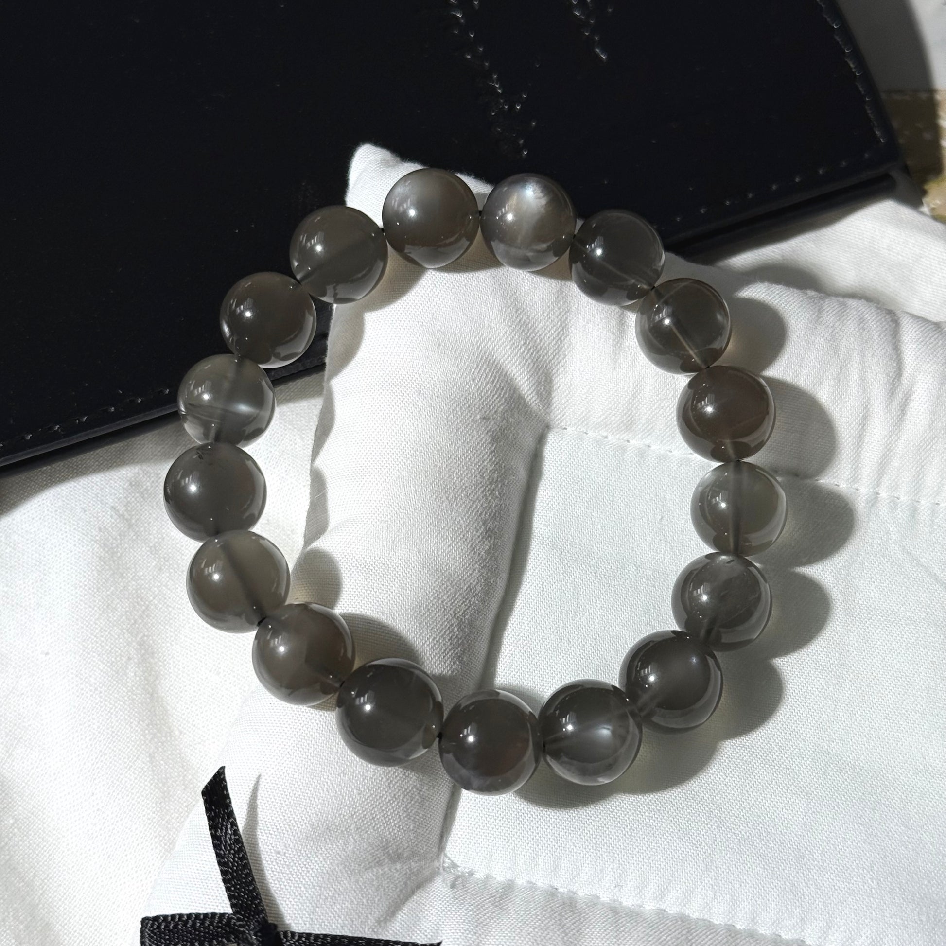 black-moonstone-12mm-7