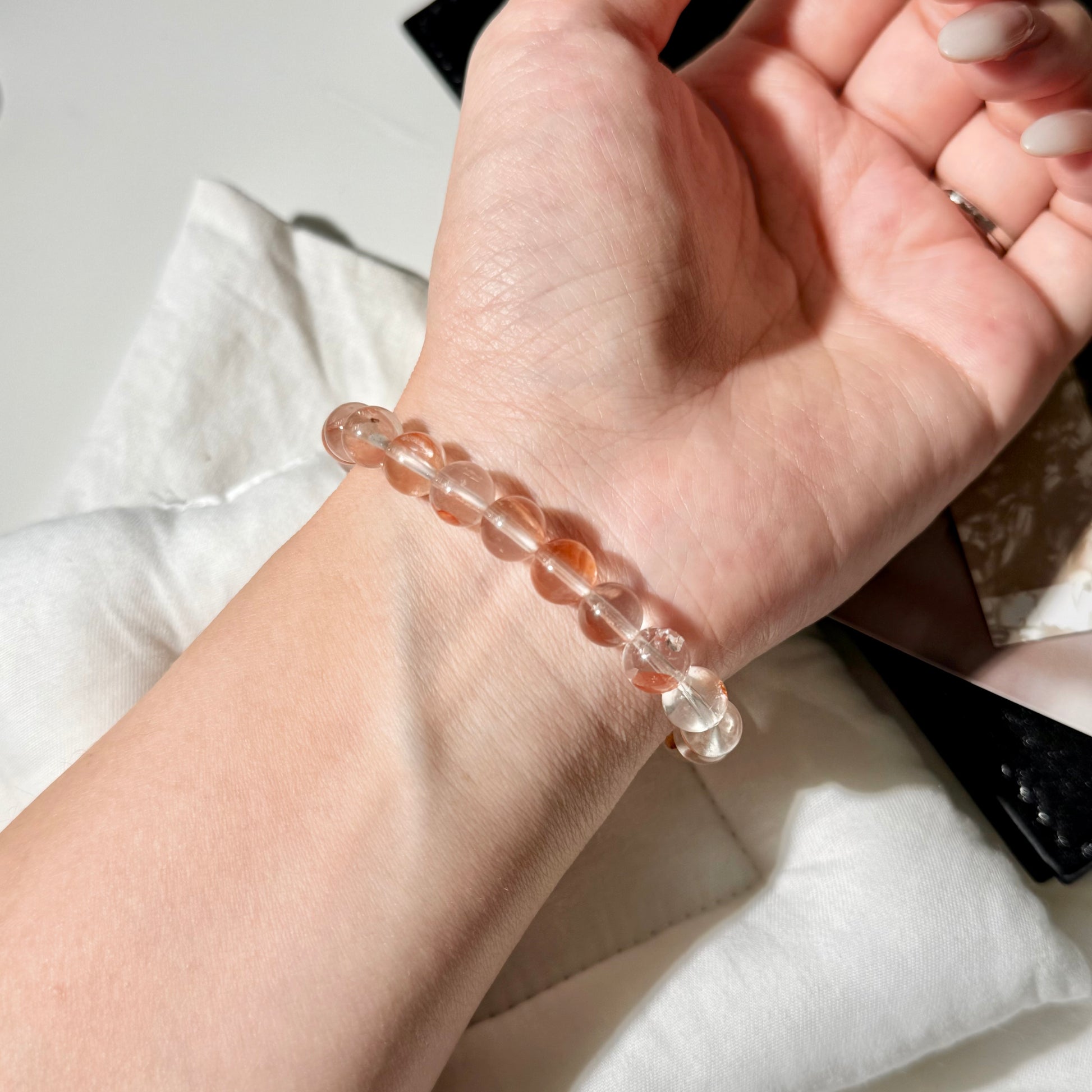 orange-hematoid-quartz-7.9mm-8