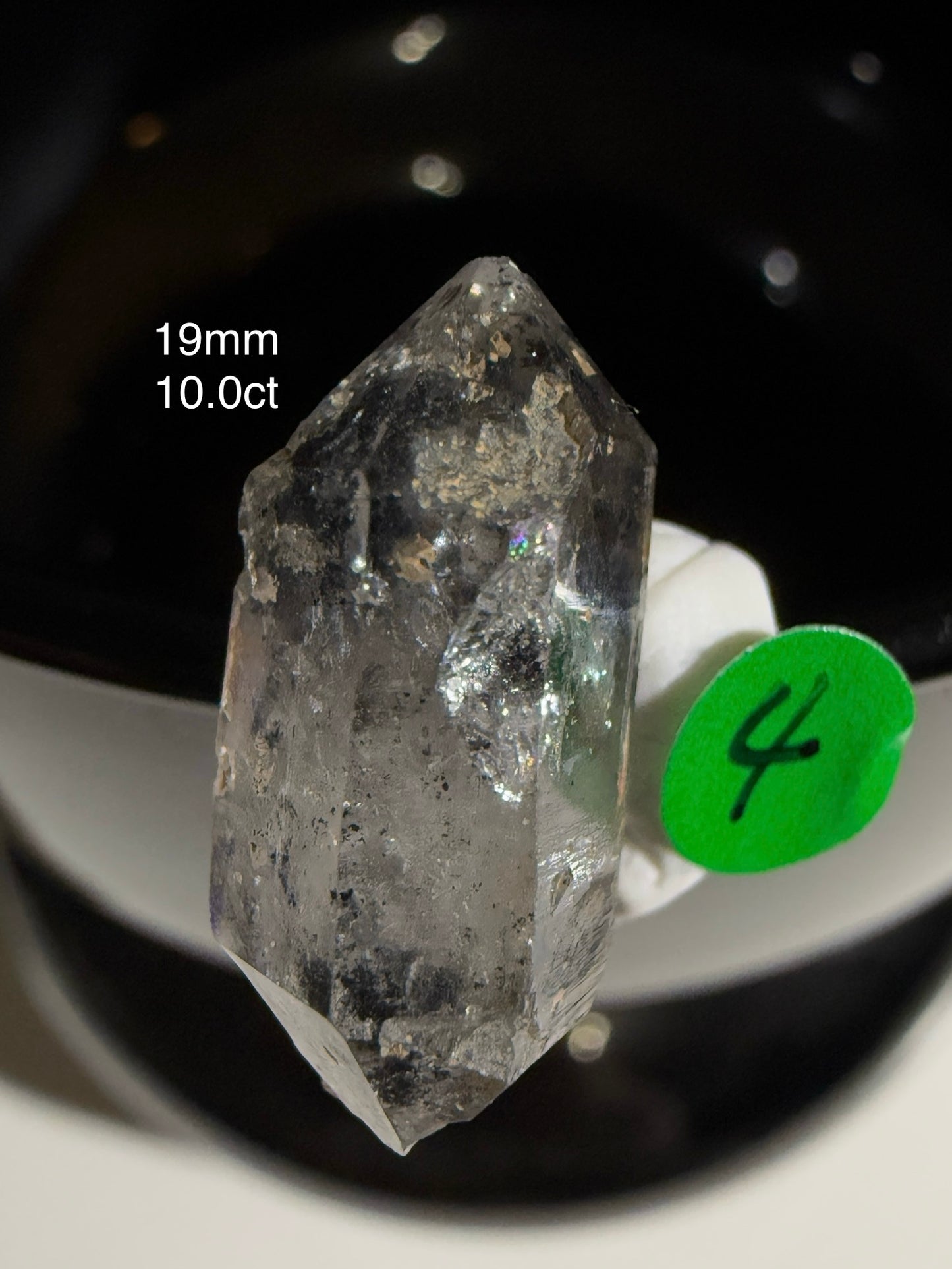 Double Terminated Points Sichuan Quartz 10ct