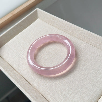 Rose Quartz Bangle 58mm