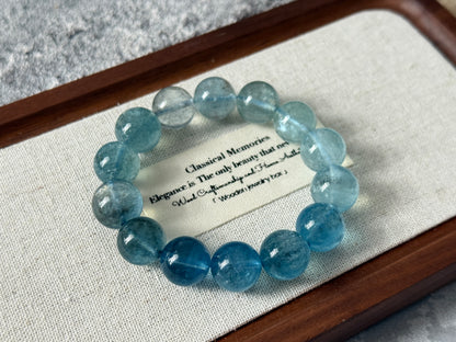 Gradient Translucent Beryl Aquamarine 12.6mm Beaded Bracelet