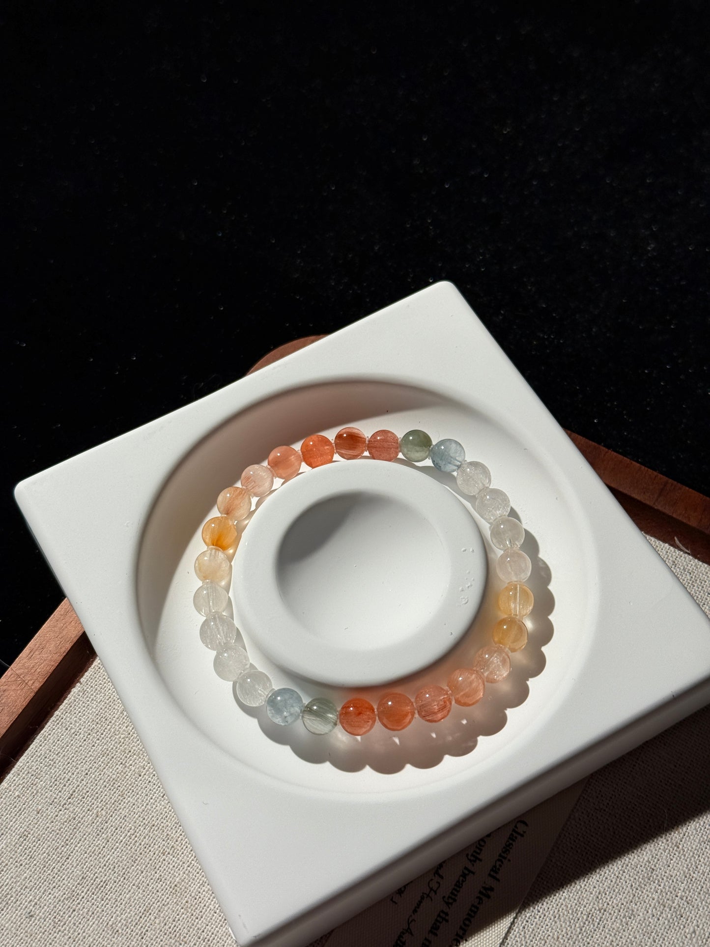 Collection Grade Rainbow Rabbit Hair Cateyes Rutiles 6.9mmBead Bracelet