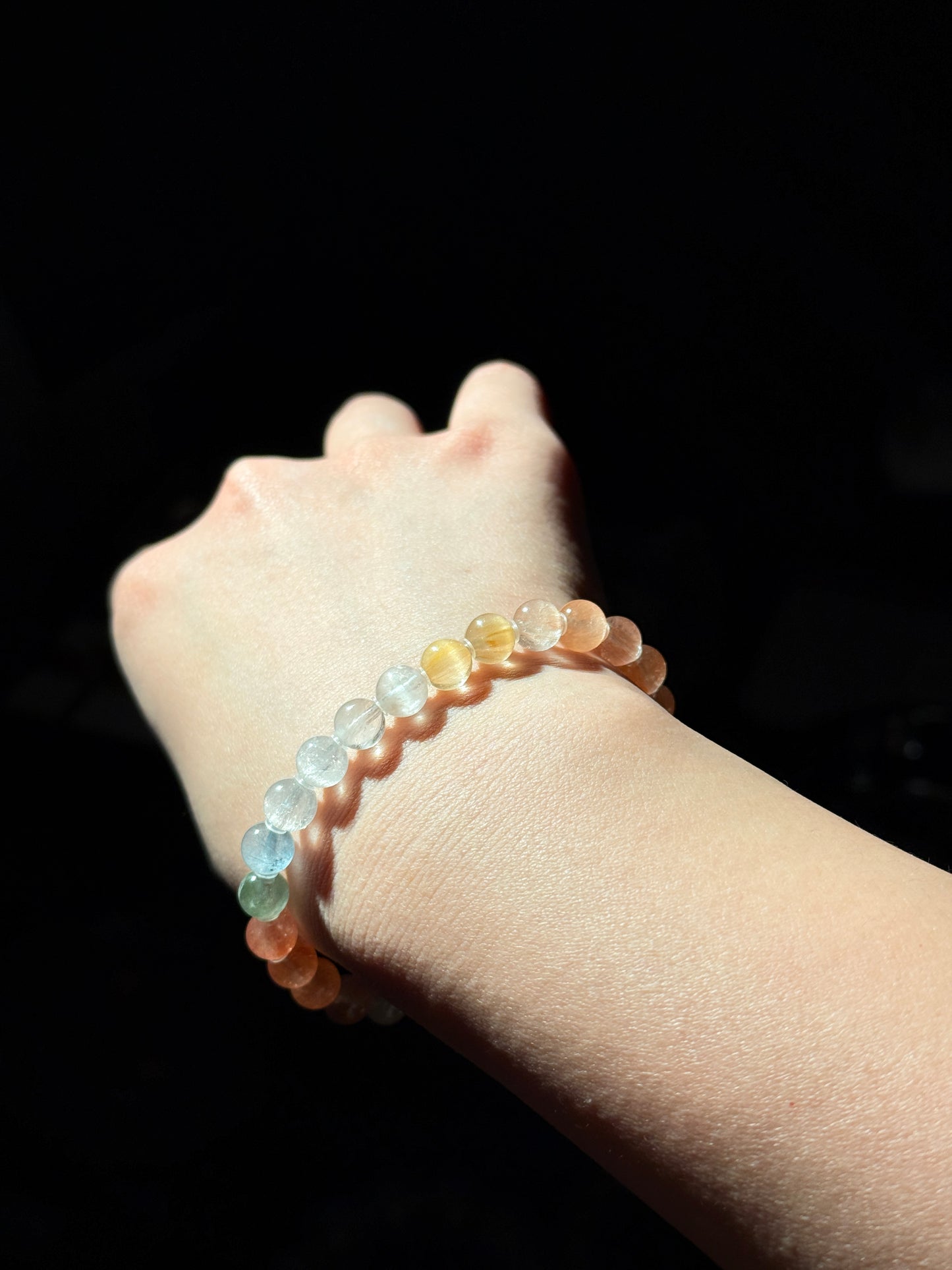 Collection Grade Rainbow Rabbit Hair Cateyes Rutiles 6.9mmBead Bracelet