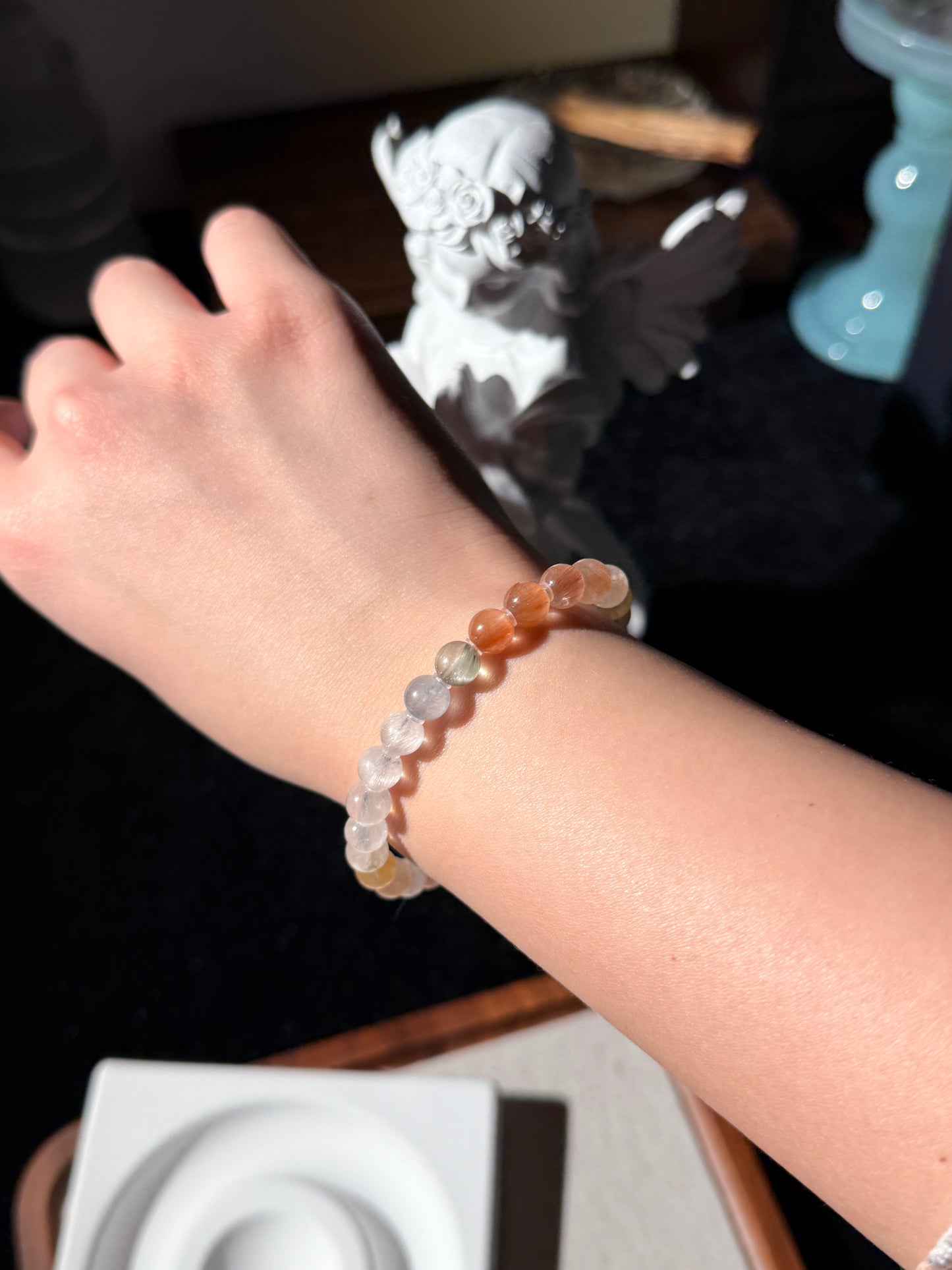 Collection Grade Rainbow Rabbit Hair Cateyes Rutiles 6.9mmBead Bracelet