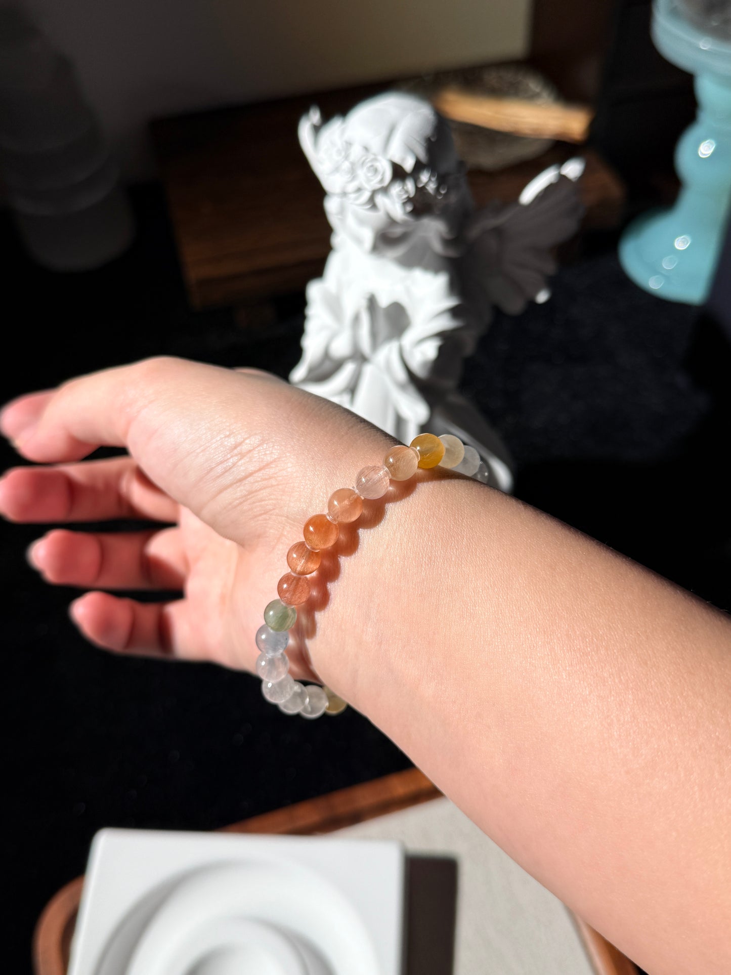 Collection Grade Rainbow Rabbit Hair Cateyes Rutiles 6.9mmBead Bracelet