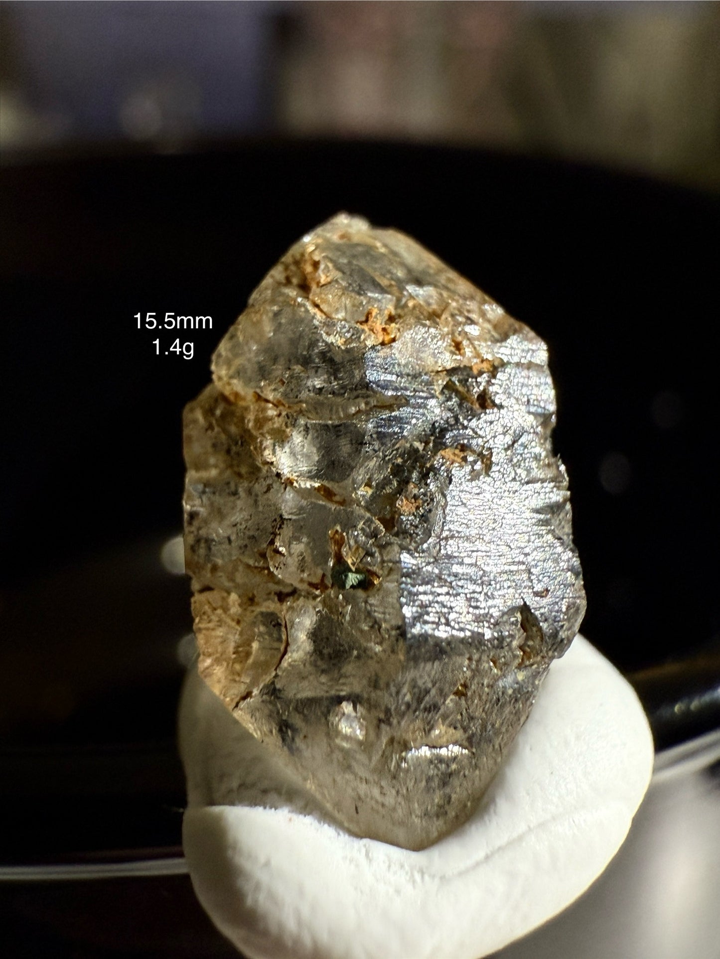 Double Terminated Points Sichuan Quartz 1.4g