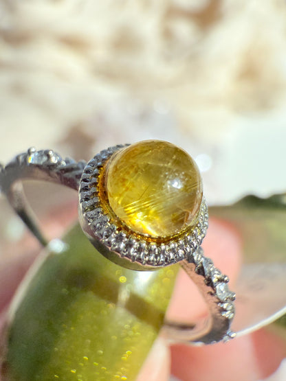 Vintage 925 Golden Rutile Quartz Zirconia Ring