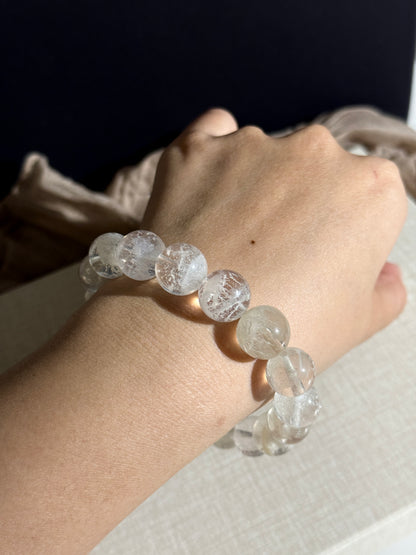 White Snowflake Phantom Beads Bracelet