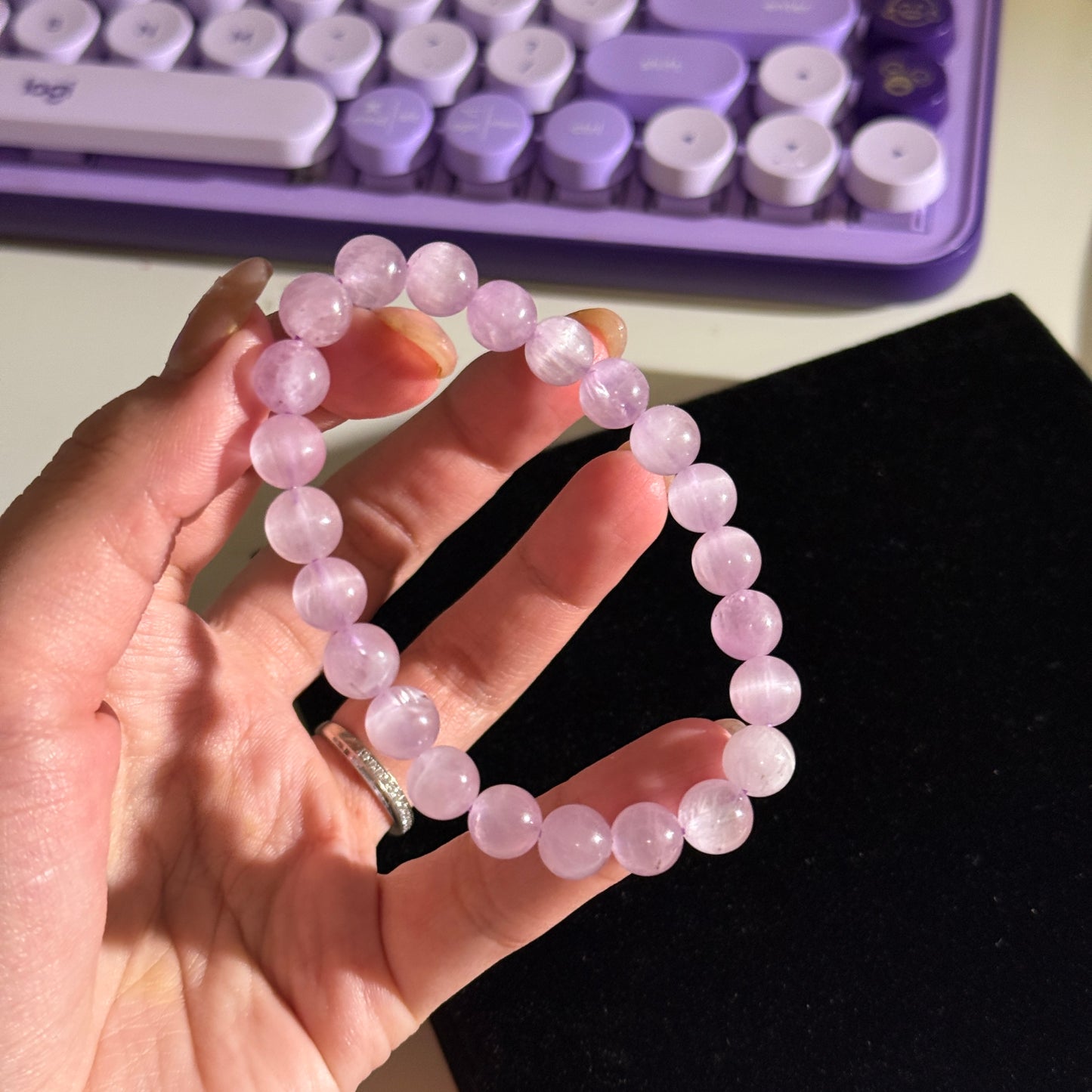Cateyes Kunzite Beaded Bracelet