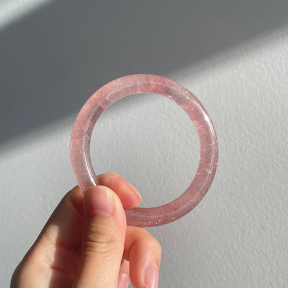 White Base Strawberry Quartz Bangle