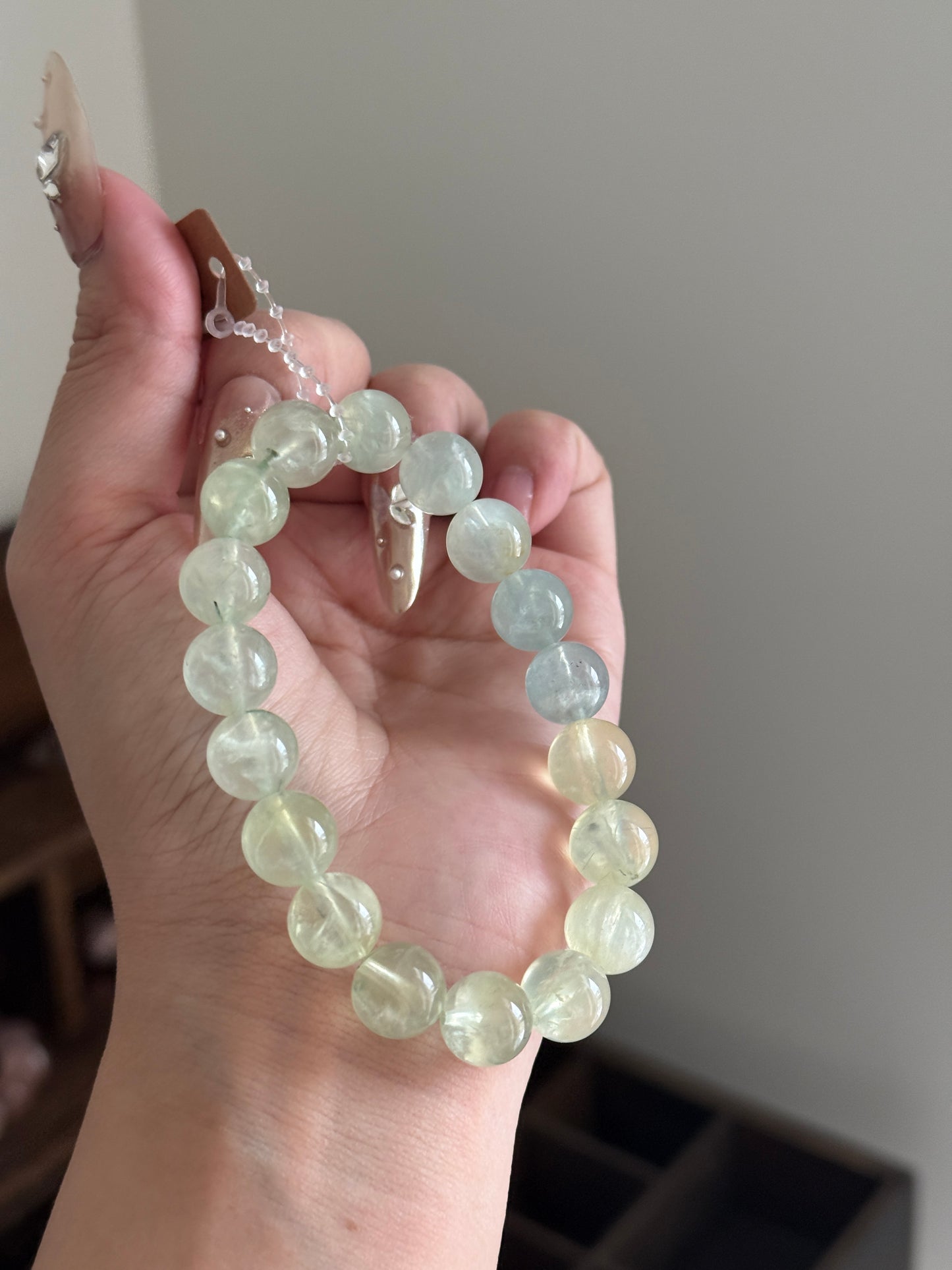 Natural Gradient Prehnite Bracelet 11.3mm