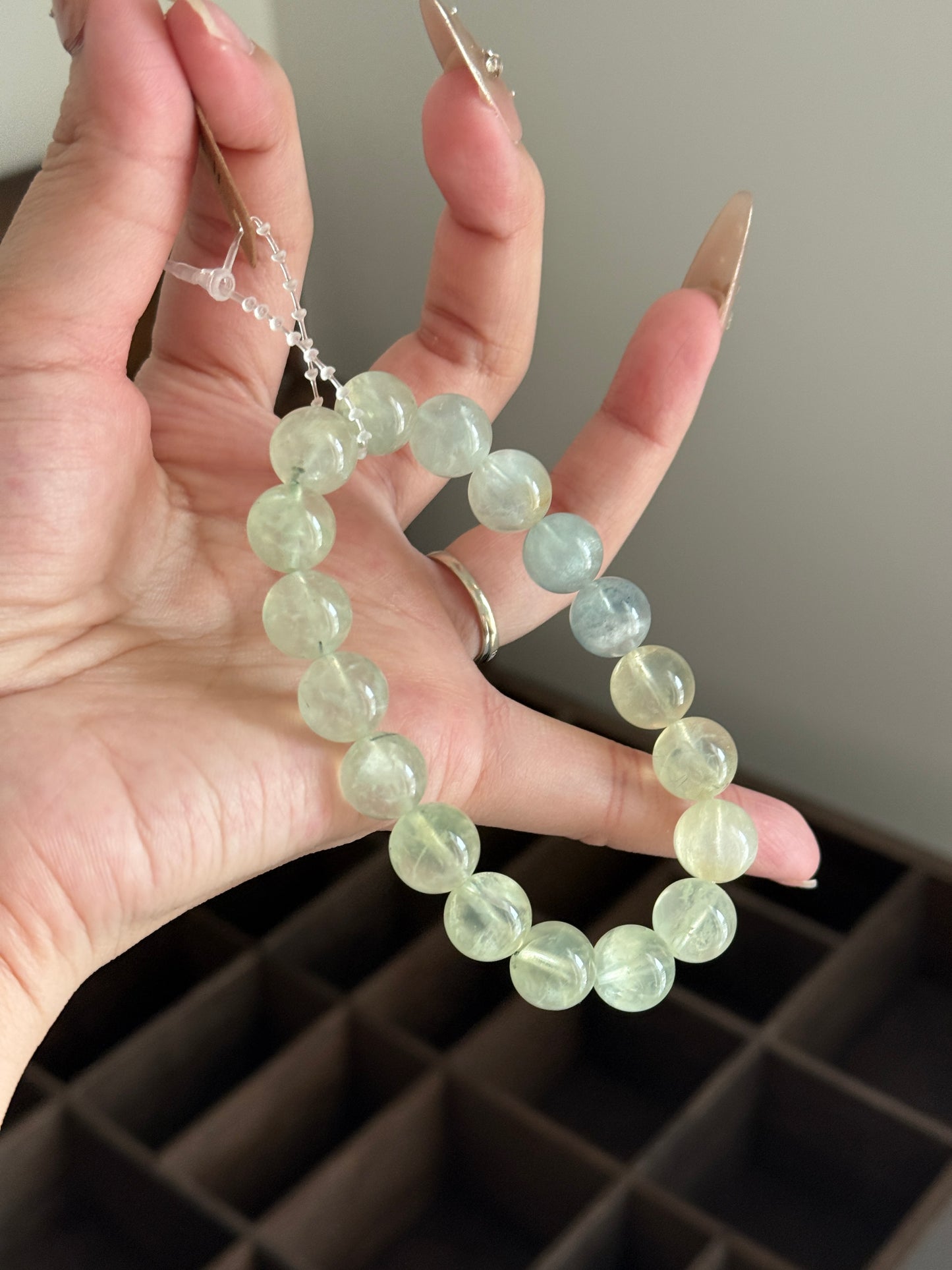 Natural Gradient Prehnite Bracelet 11.3mm