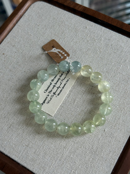 Natural Gradient Prehnite Bracelet 11.3mm