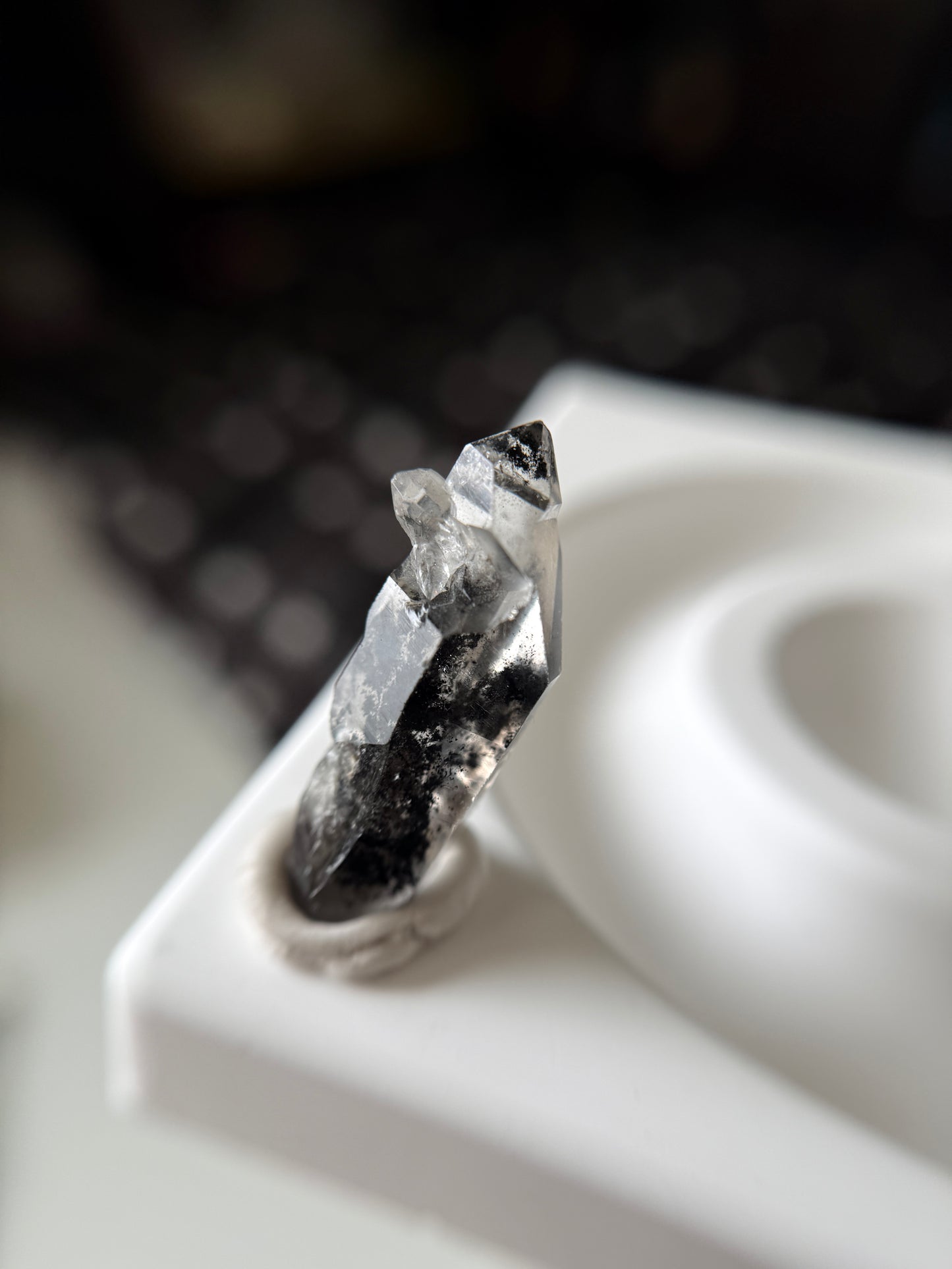 Herkimer Diamond with Black Hydrocarbon 4.6g