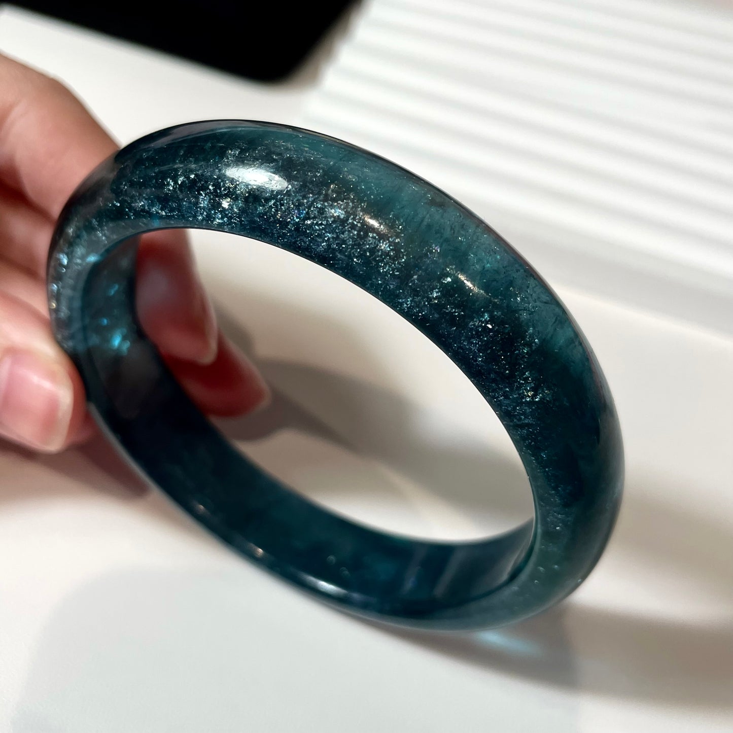 Rare Greenish Aquamarine Bangle with Rainbow Sparkling Starlights