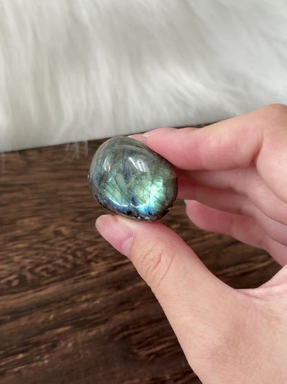Labradorite Palm Stone Double Sided Flash