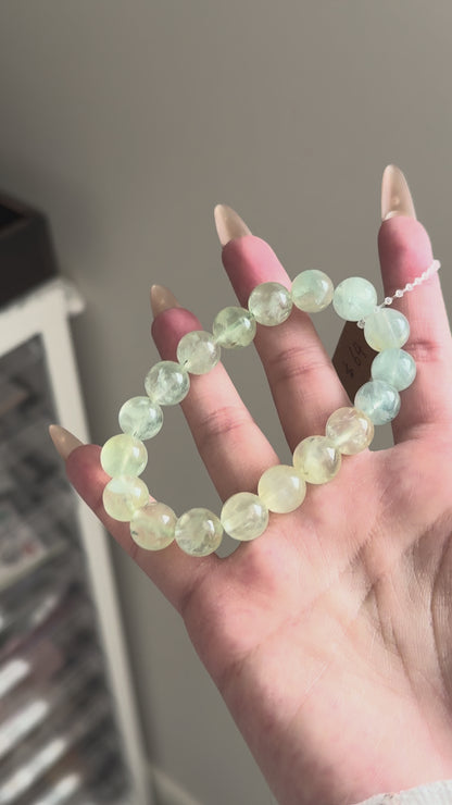 Natural Gradient Prehnite Bracelet 11.3mm