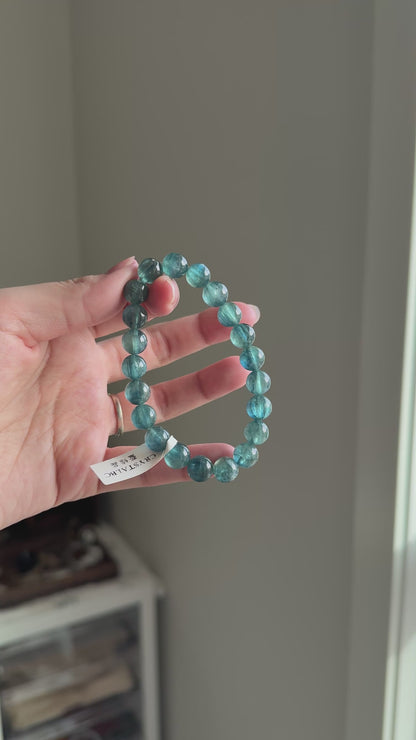 Ultra High Quality Rare Green Blue Kyanite Bead Bracelet